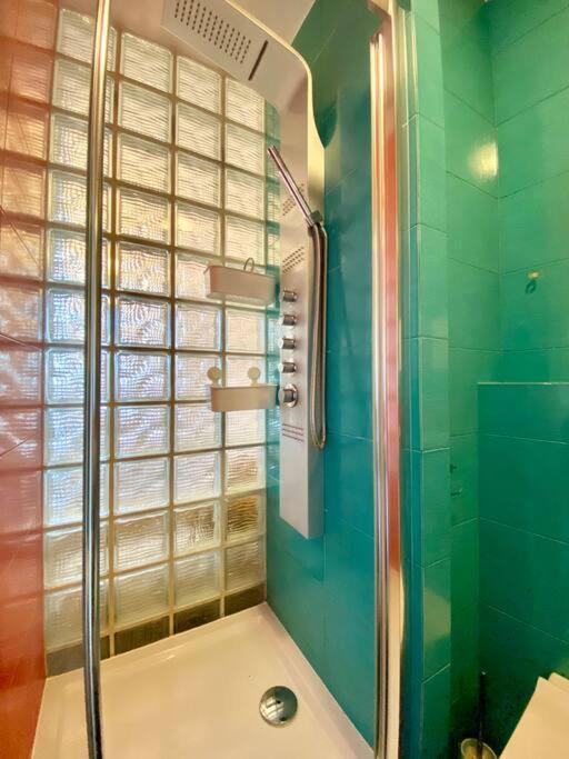 Studio Muranow By Esteum Host Apartment Warsawa Bagian luar foto